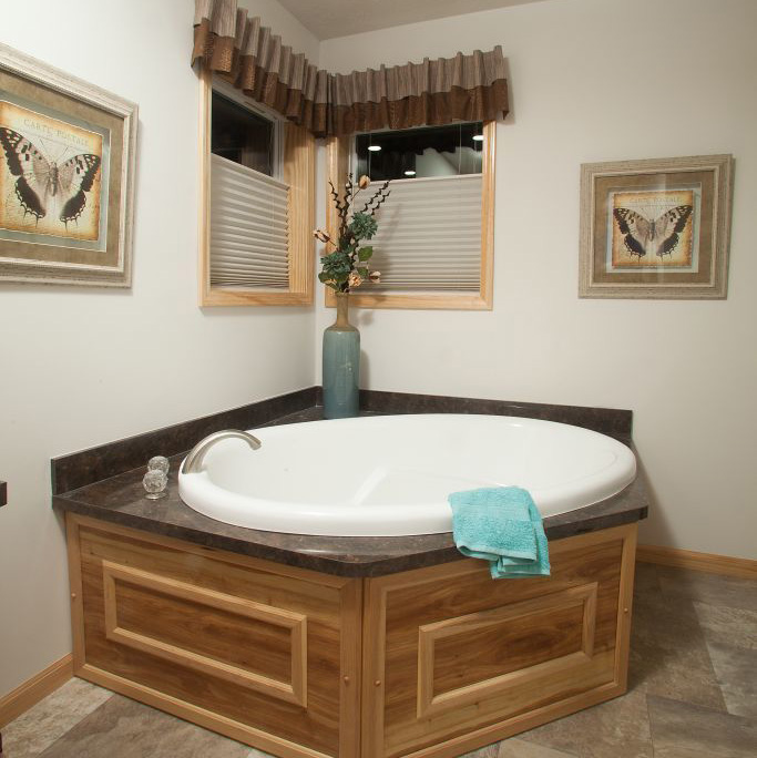 Commodore Custom Home - Master Bath